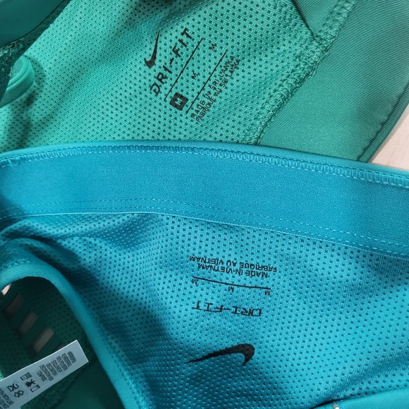 Nike Dri-FIT Indy Rainbow Ladder & Metallic Tape Sports Bras Teal Green Medium - Picture 3 of 3